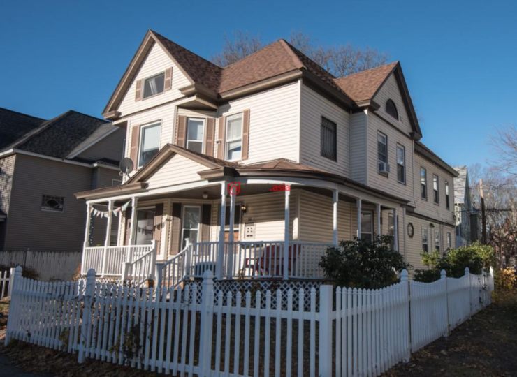 美国马萨诸塞州伍斯特6卧3卫的房产